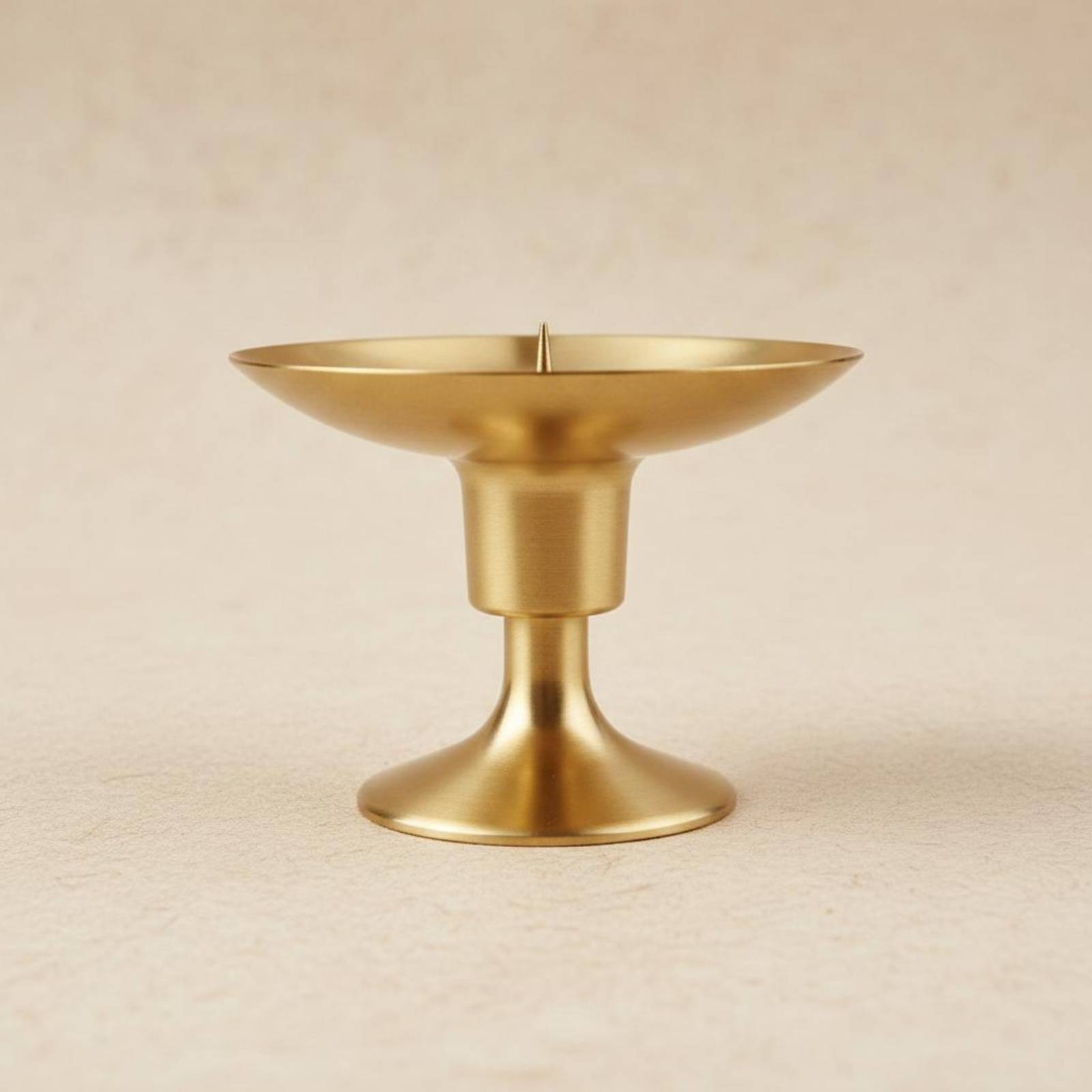 Messing-Kerzenhalter im Tradit – Home Decor Gold Bewertung und Preis