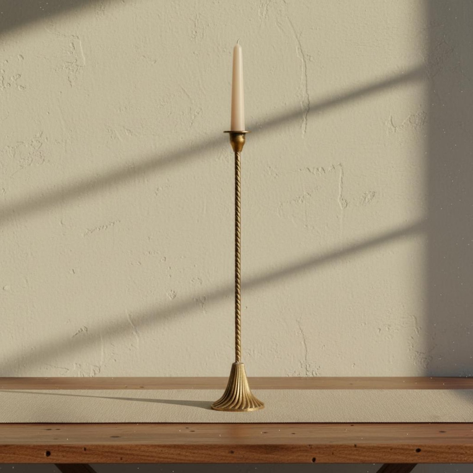 Gedrehter Goldener Kerzenhalte – Home Decor Gold Bewertung und Preis